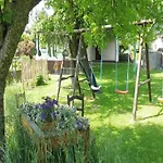 With Terrace In The Garden Apartman