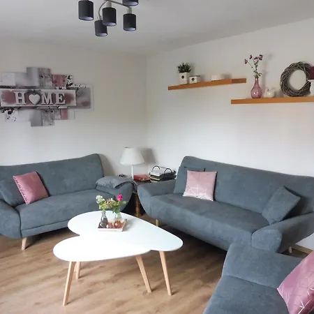 Apartment With Terrace In The Garden *