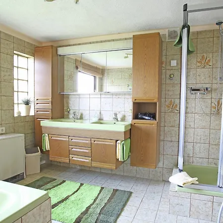 With Terrace In The Garden Apartment Pracht