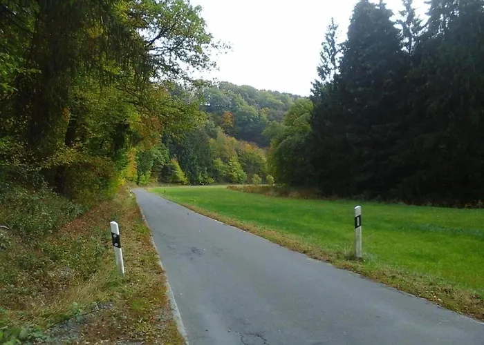 With Terrace In The Garden * Pracht